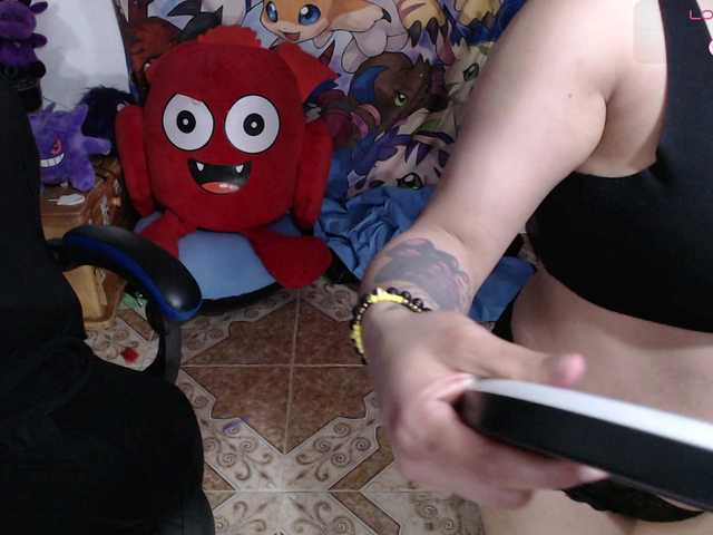 Kureijihentai's BongaCams show and profile