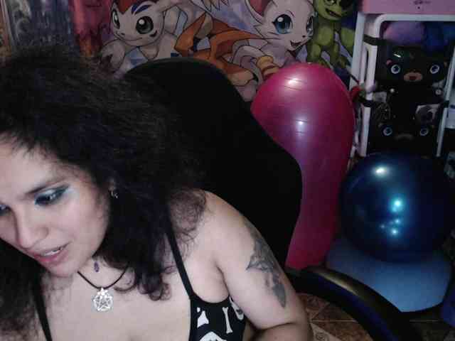 Kureijihentai webcam