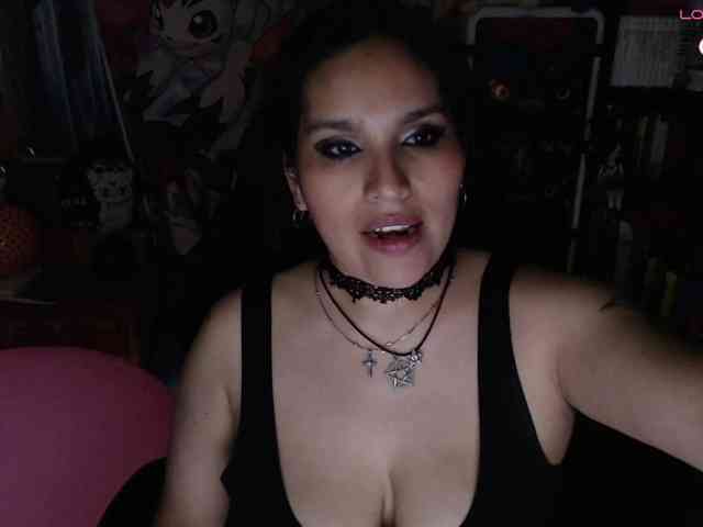 Kureijihentai webcam