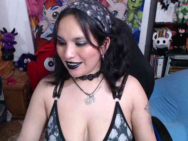 Kureijihentai webcam