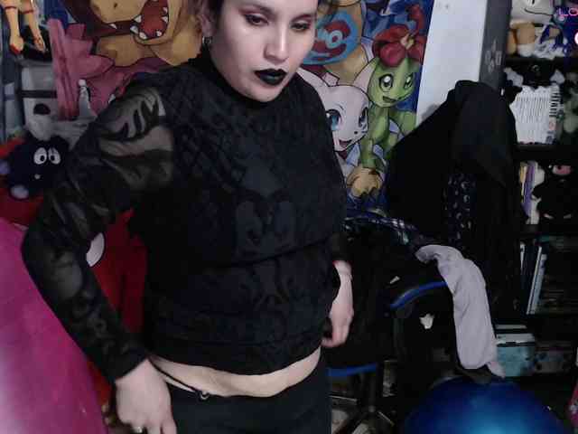 Kureijihentai webcam