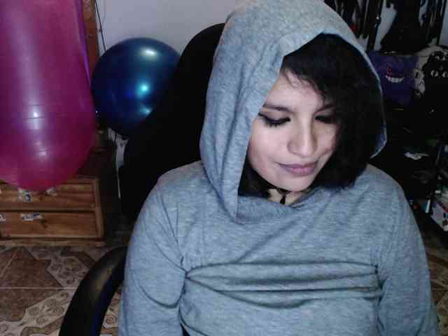 Kureijihentai webcam