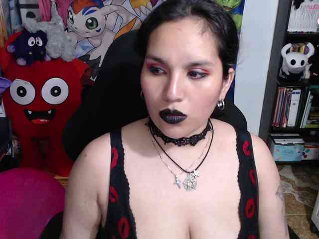 Kureijihentai webcam