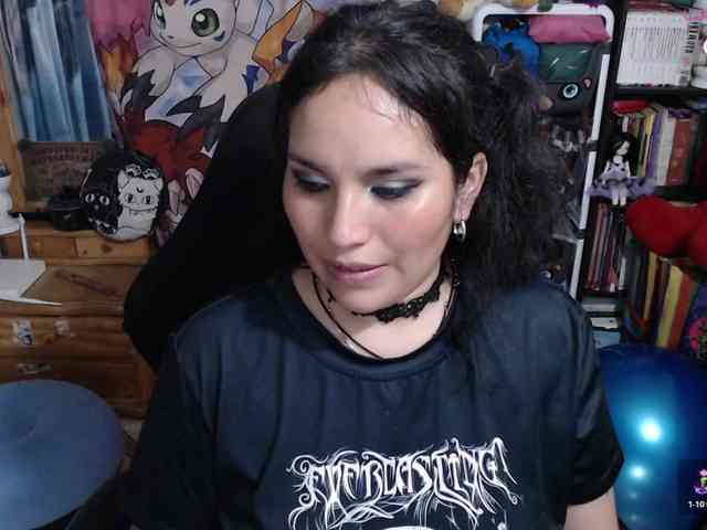 Kureijihentai webcam