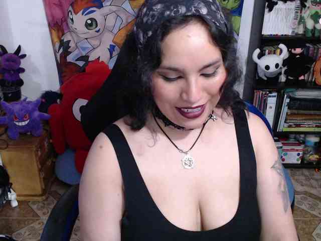 Kureijihentai webcam