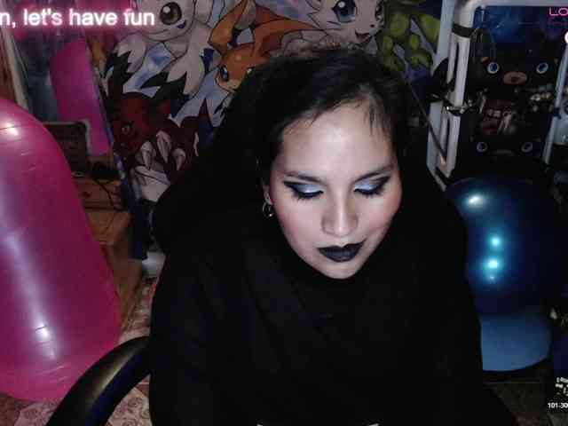 Kureijihentai webcam