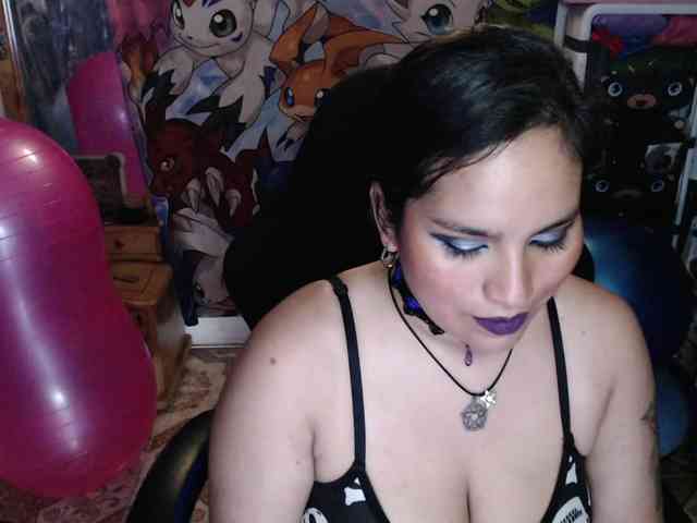 Kureijihentai webcam