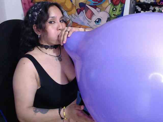 Kureijihentai webcam