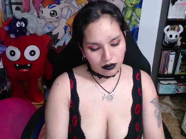 Kureijihentai webcam