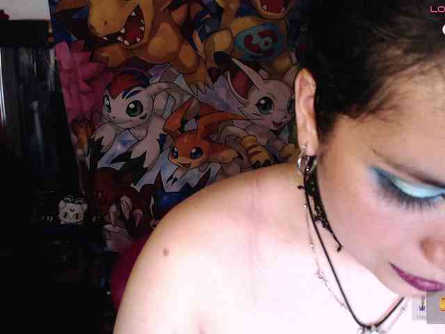 Kureijihentai webcam