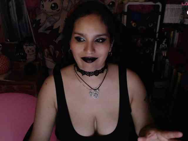 Kureijihentai webcam