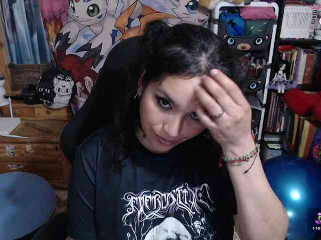 Kureijihentai webcam