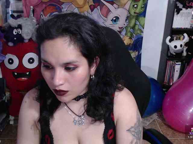 Kureijihentai webcam