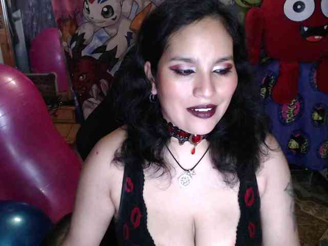 Kureijihentai webcam