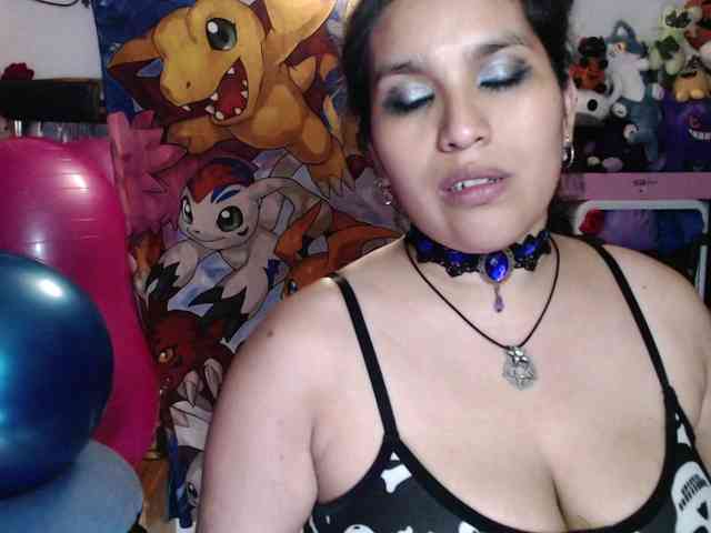 Kureijihentai webcam