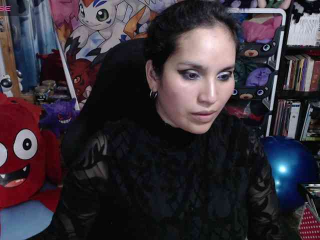 Kureijihentai webcam