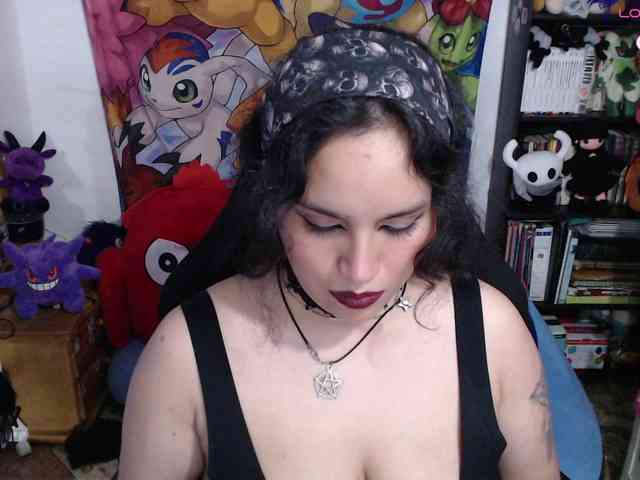 Kureijihentai webcam