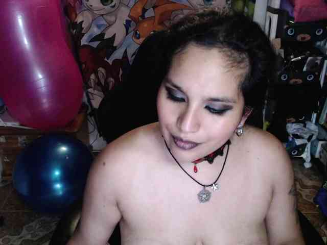 Kureijihentai webcam
