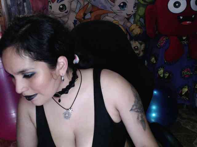 Kureijihentai webcam