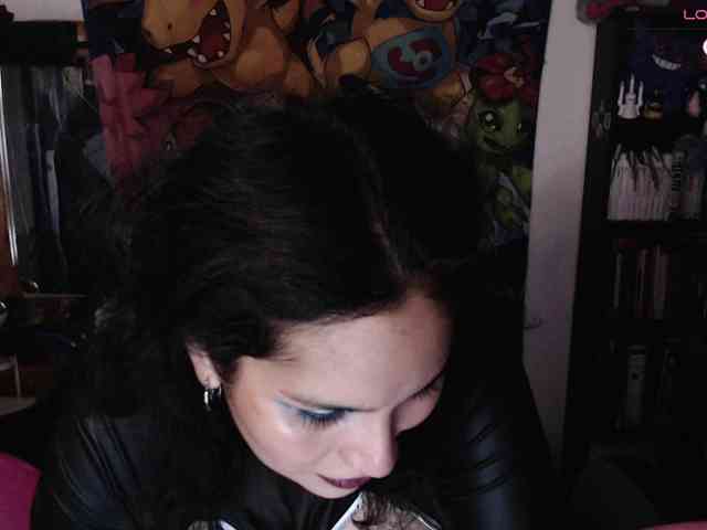 Kureijihentai webcam