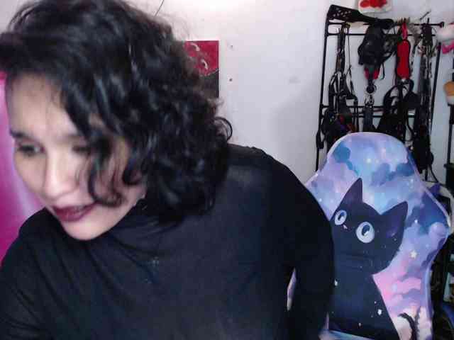 Kureijihentai webcam