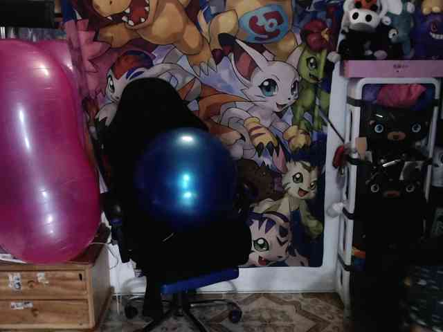Kureijihentai webcam
