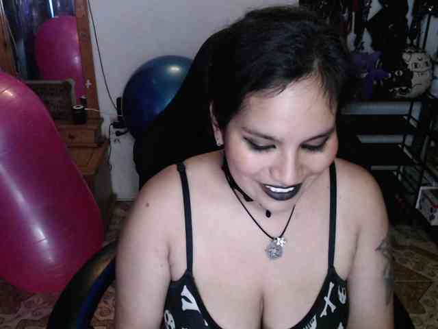 Kureijihentai Live Webcam on BongaCams