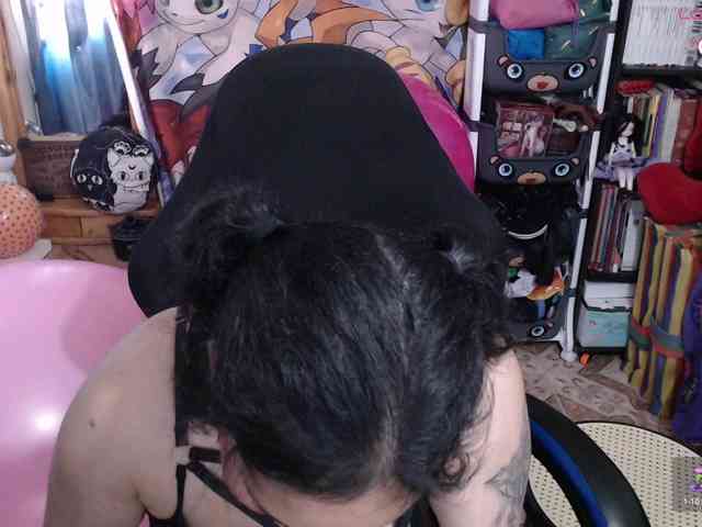 Kureijihentai webcam