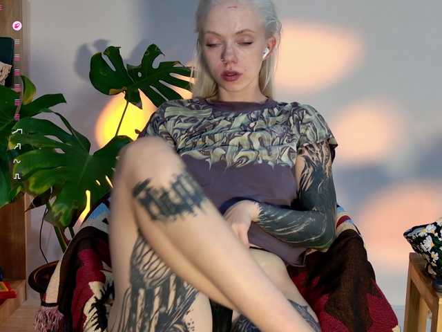 jane-booblegum's BongaCams show and profile