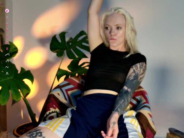 jane-booblegum's BongaCams show and profile