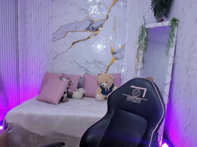 Candyy-tay1