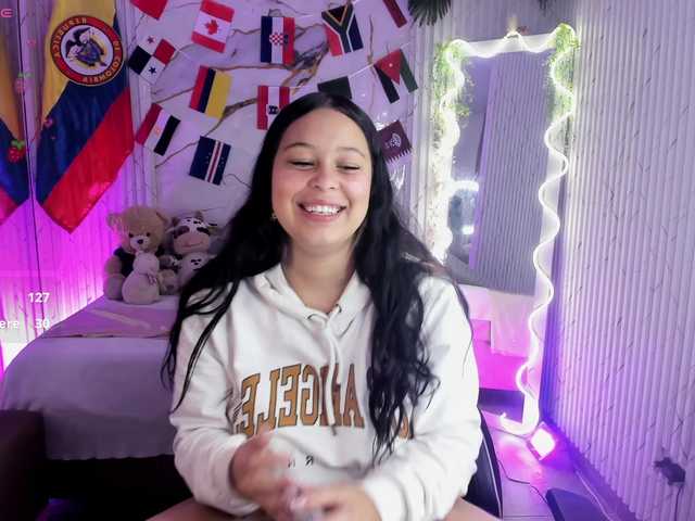Candyy-tay1 live cam on BongaCams