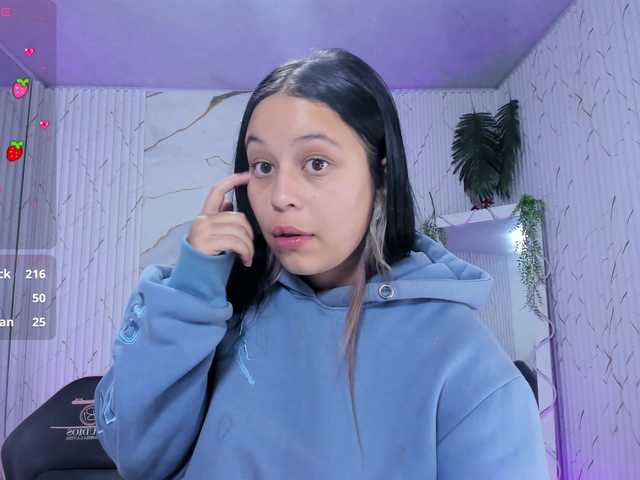 Candyy-tay1 live cam on BongaCams