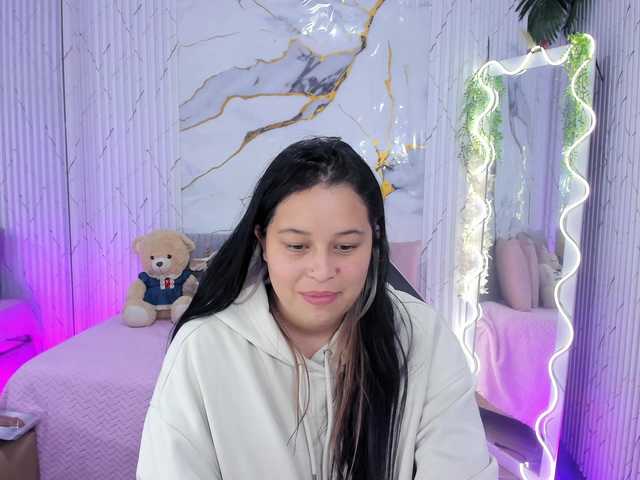 Candyy-tay1 live cam on BongaCams