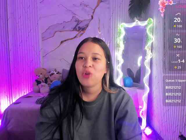 Candyy-tay1