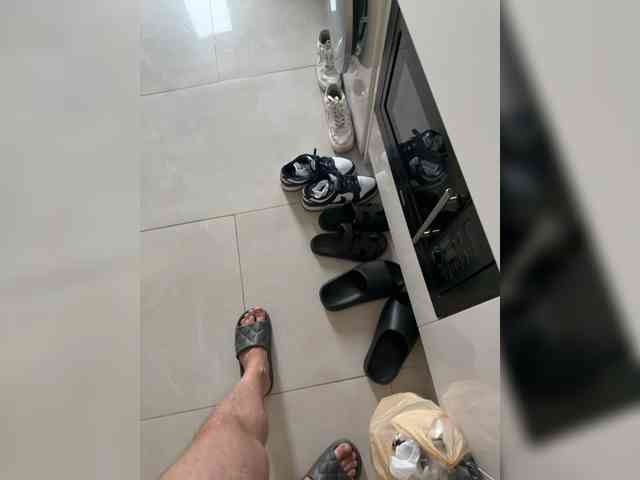 Модель: Daddyyyc