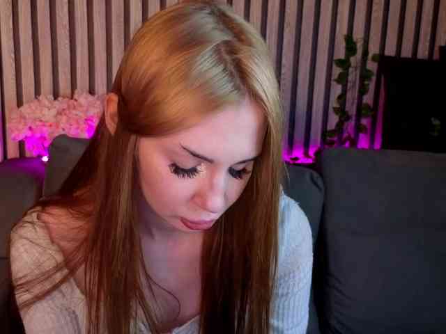 Модель: JennieHunter