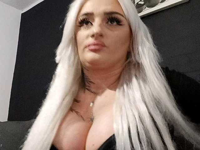 AnastasiaBlond Live Cam on BongaCams