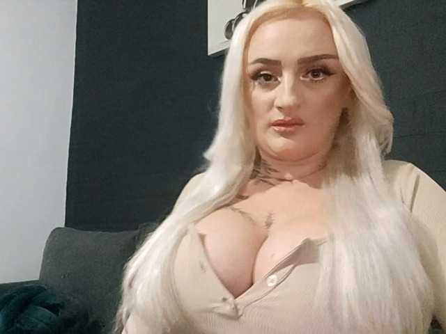 AnastasiaBlond