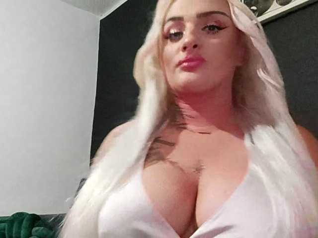 AnastasiaBlond