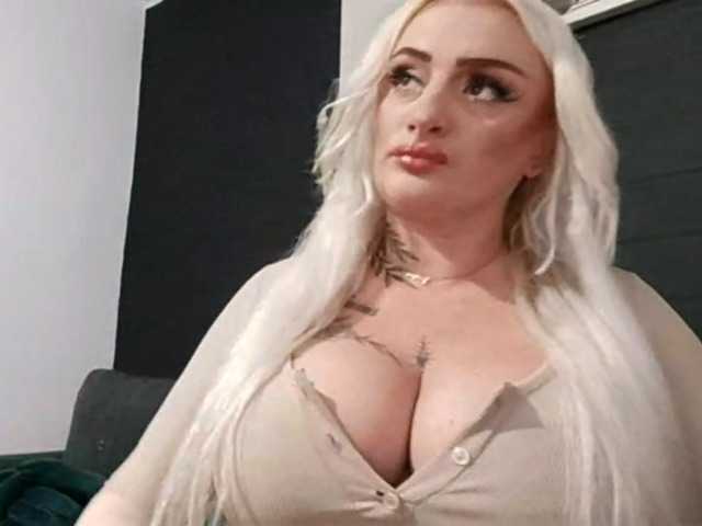 AnastasiaBlond