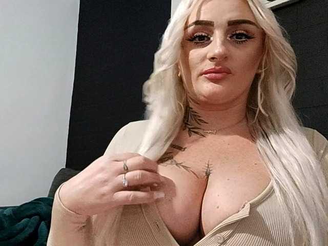 AnastasiaBlond