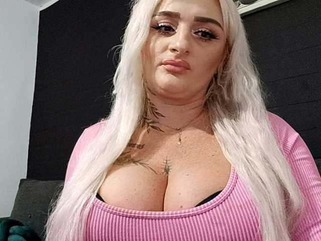 Anastasia Blond (AnastasiaBlond)