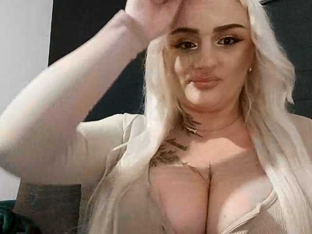 AnastasiaBlond