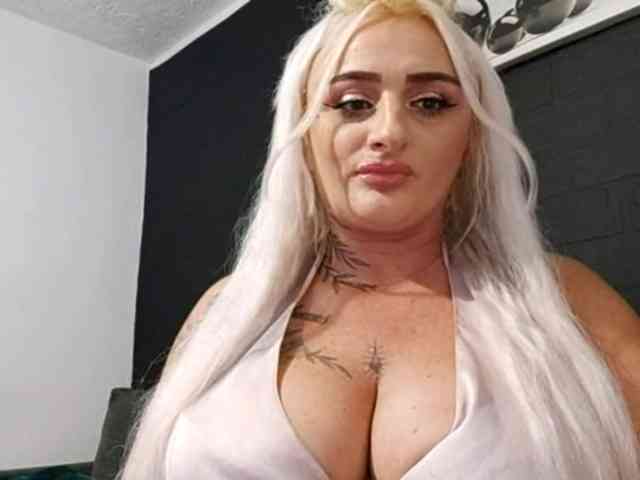 AnastasiaBlond webcam