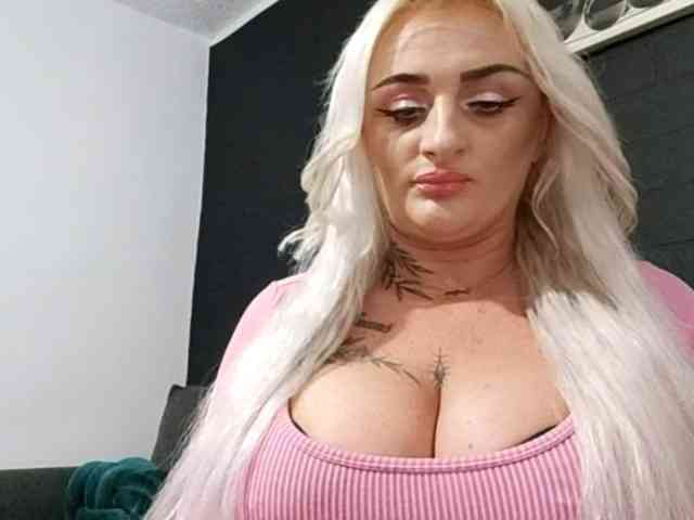 AnastasiaBlond webcam
