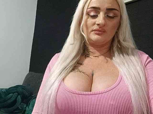 AnastasiaBlond