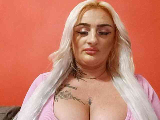 AnastasiaBlond webcam