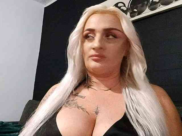 AnastasiaBlond webcam