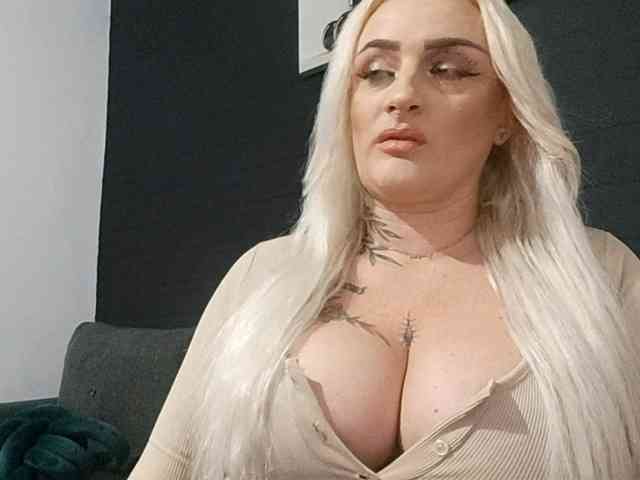 AnastasiaBlond